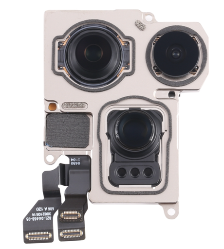 [24.9.19 T2448A] Câmera traseira do iPhone 15 Pro Max